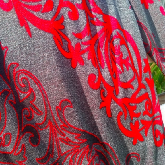 Dress by Beige - Picture 2 of 3